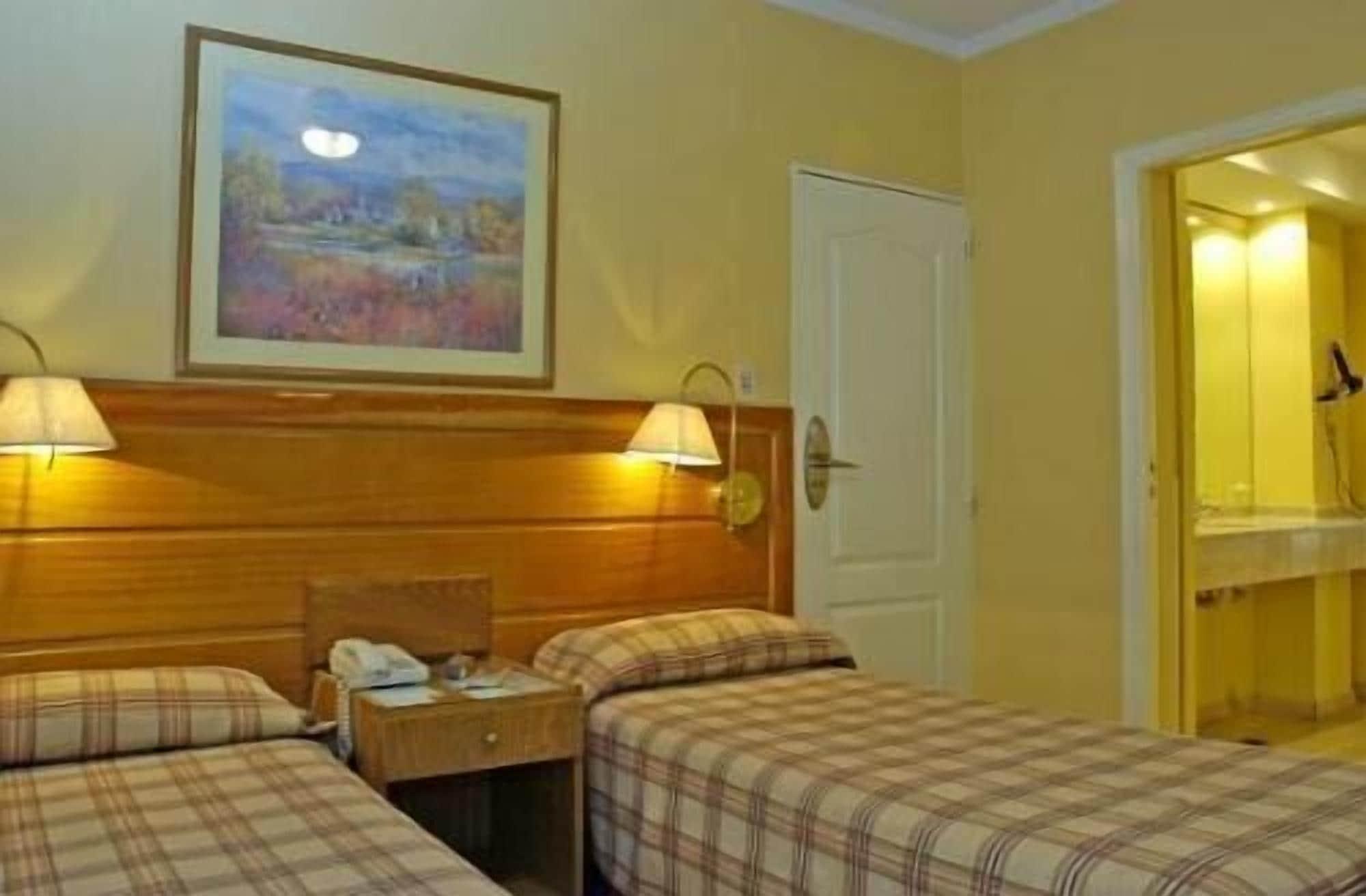 Hotel Provincial ميندوزا المظهر الخارجي الصورة