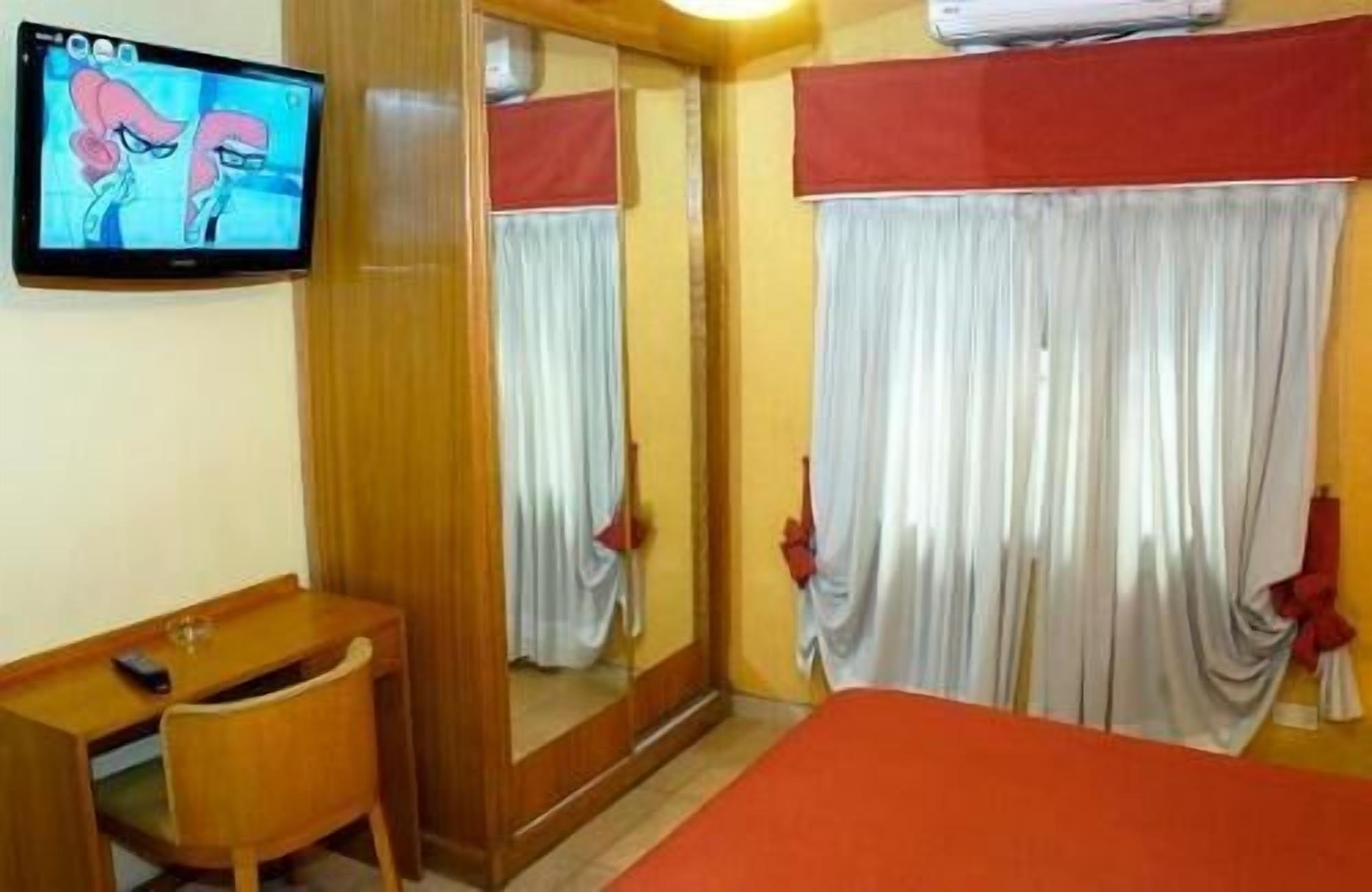 Hotel Provincial ميندوزا المظهر الخارجي الصورة